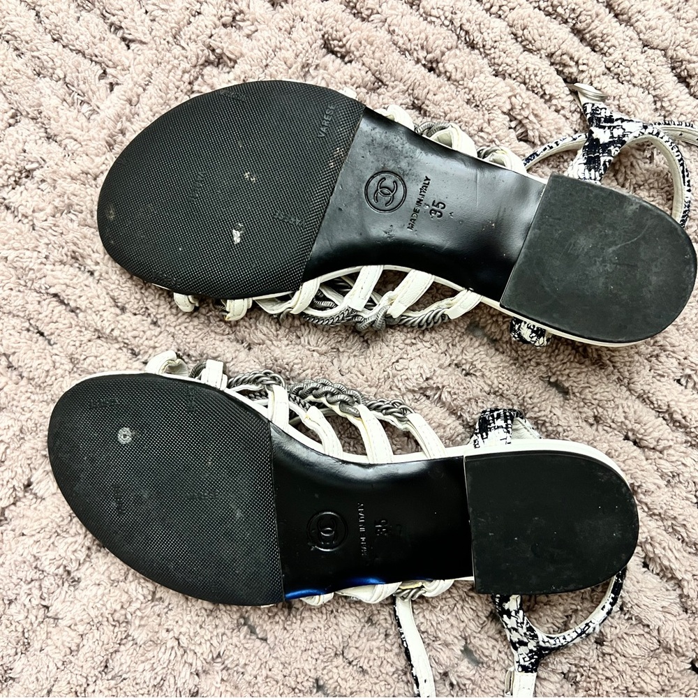CHANEL Tweed Chain Flat Sandals - Picture 4 of 4